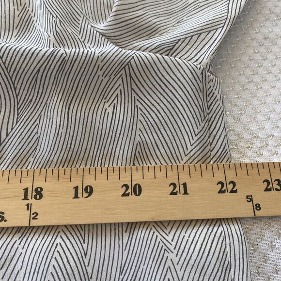 Rebecca Taylor Blouse Womens Sz 10  Cream Gray Kimono Print  Lyocell Flowy NWT - Picture 8 of 14